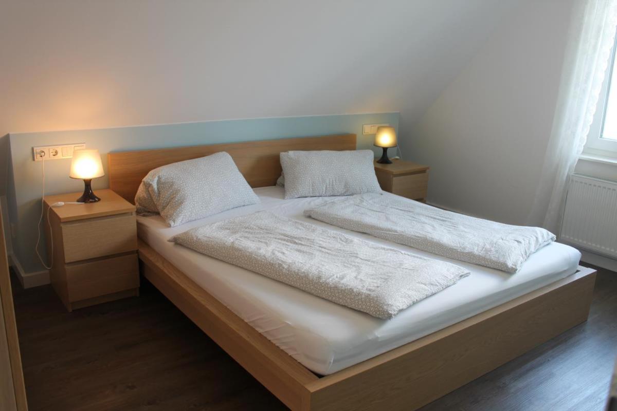 Ferienhaus De Niege Leive Born Bagian luar foto
